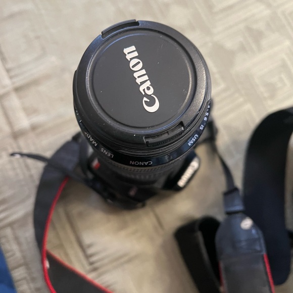 Camera - Canon REBEL - Picture 2 of 6